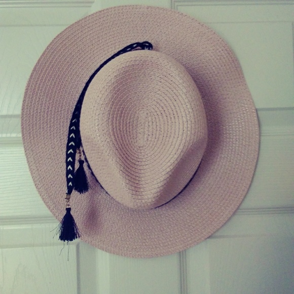 🆕🌿Womens Hat🌿🆕NWOT - Picture 3 of 7